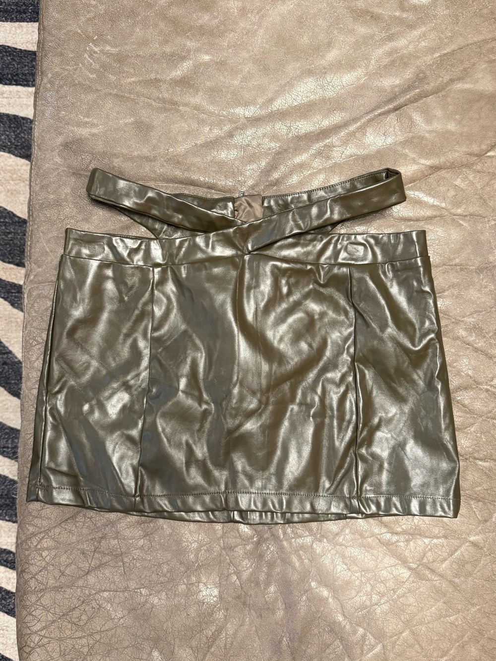 Pleather cut out skirt